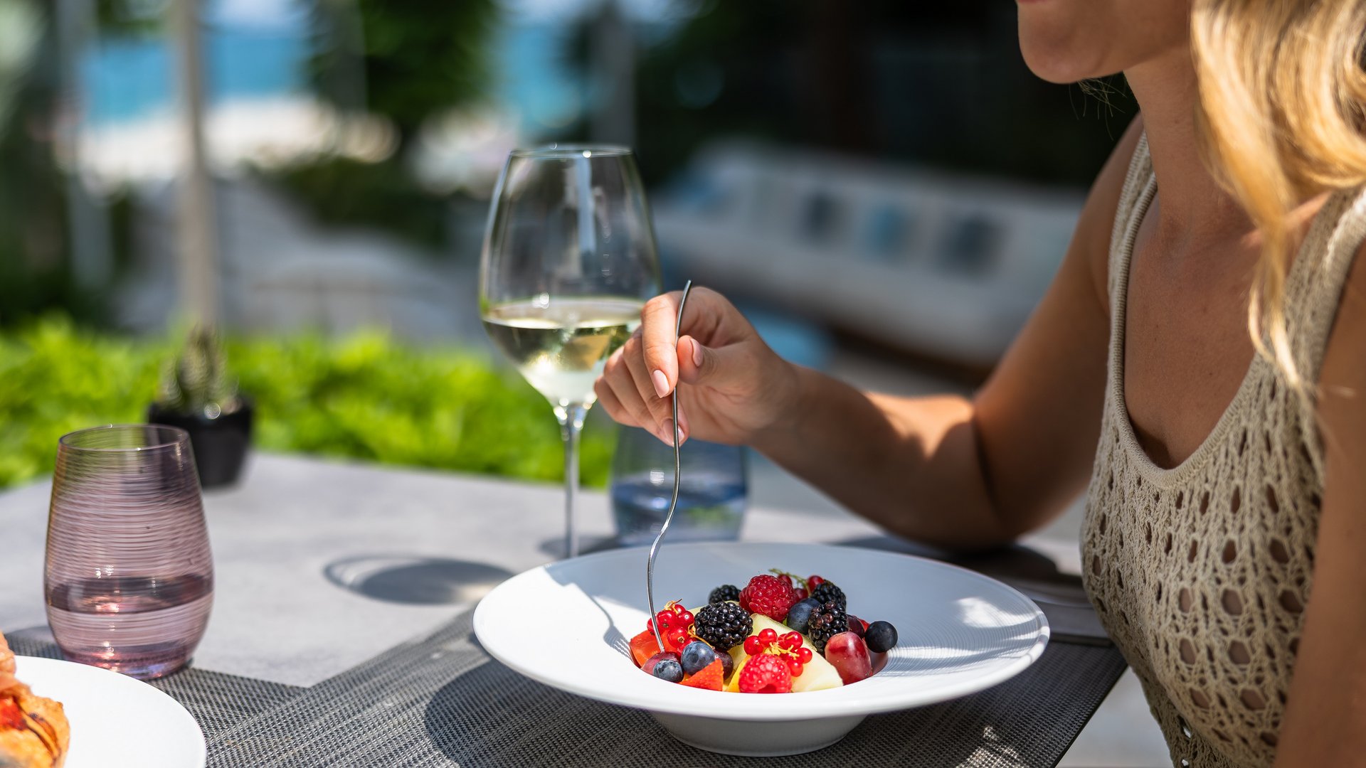 Hotel con piscina sul Lago di Garda: il nostro Bistrò Hotel con piscina sul Lago di Garda: il nostro Bistrò