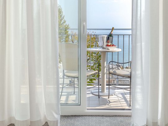 Villa Rosa Hotel a Desenzano del Garda Villa Rosa Hotel a Desenzano del Garda