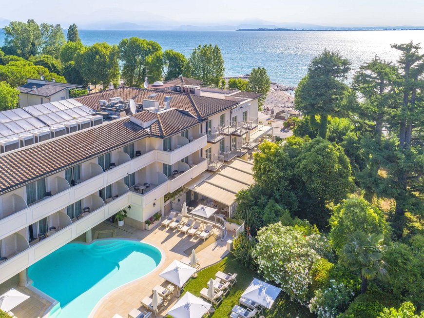 Meeting hotel on Lake Garda: meetings and business Meeting hotel on Lake Garda: meetings and business