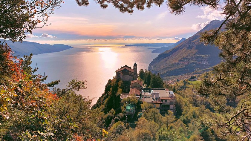 Scopri il territorio del lago di Garda Scopri il territorio del lago di Garda