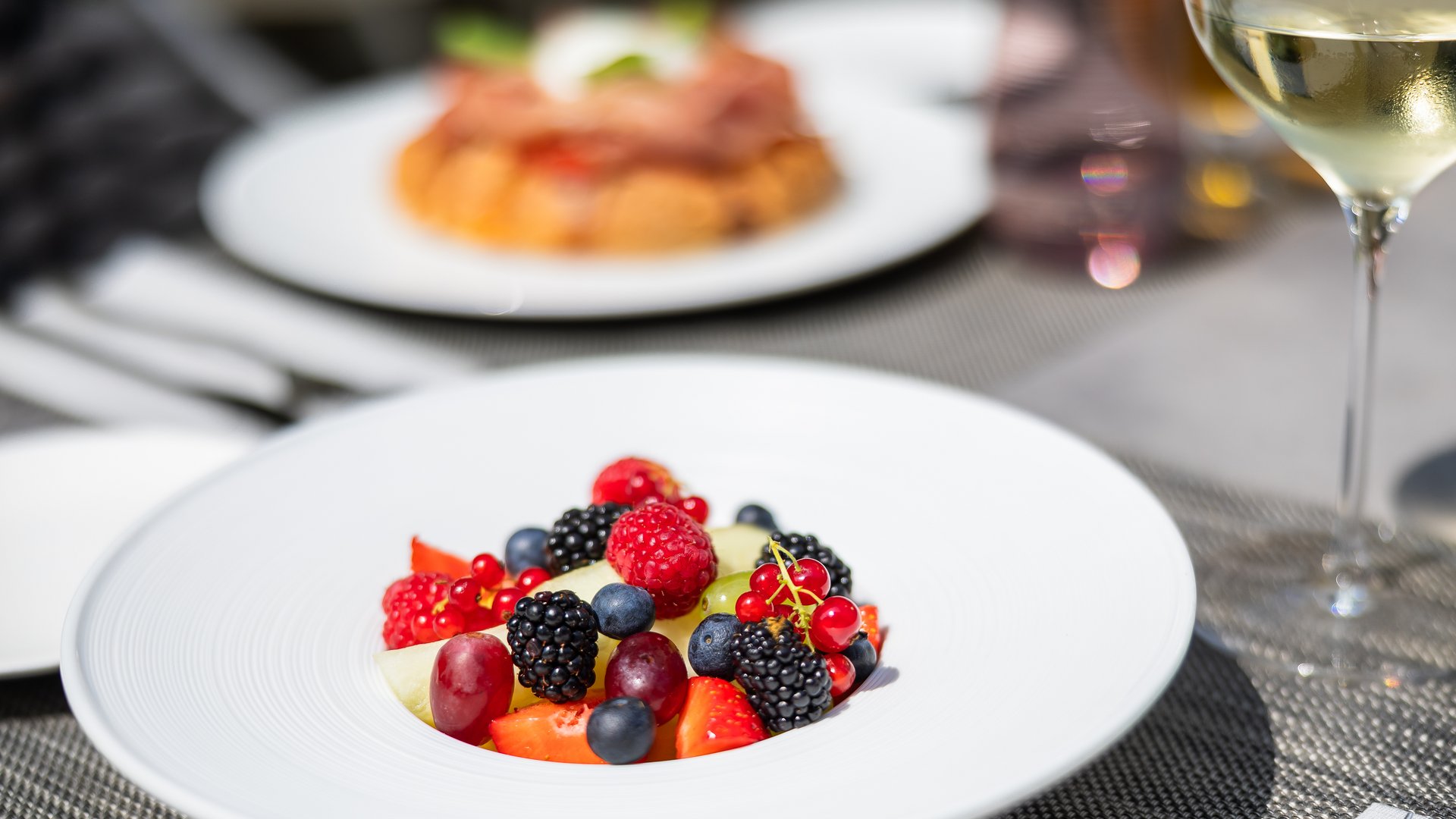 Hotel con piscina sul Lago di Garda: il nostro Bistrò Hotel con piscina sul Lago di Garda: il nostro Bistrò