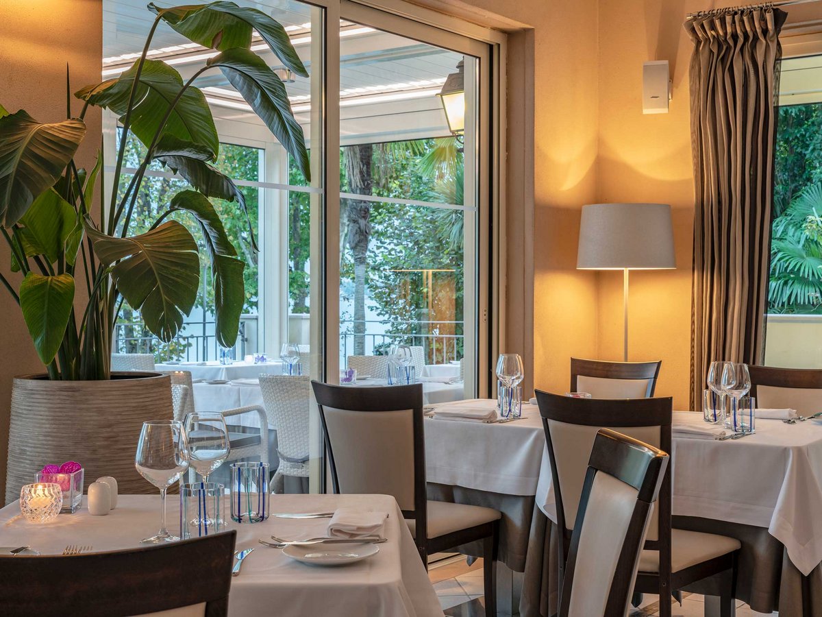 Hotel am Gardasee mit 4 Sternen: Restaurant Rose & Sapori Hotel am Gardasee mit 4 Sternen: Restaurant Rose & Sapori