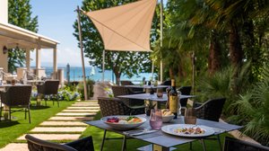Hotel con piscina sul Lago di Garda: il nostro Bistrò Hotel con piscina sul Lago di Garda: il nostro Bistrò