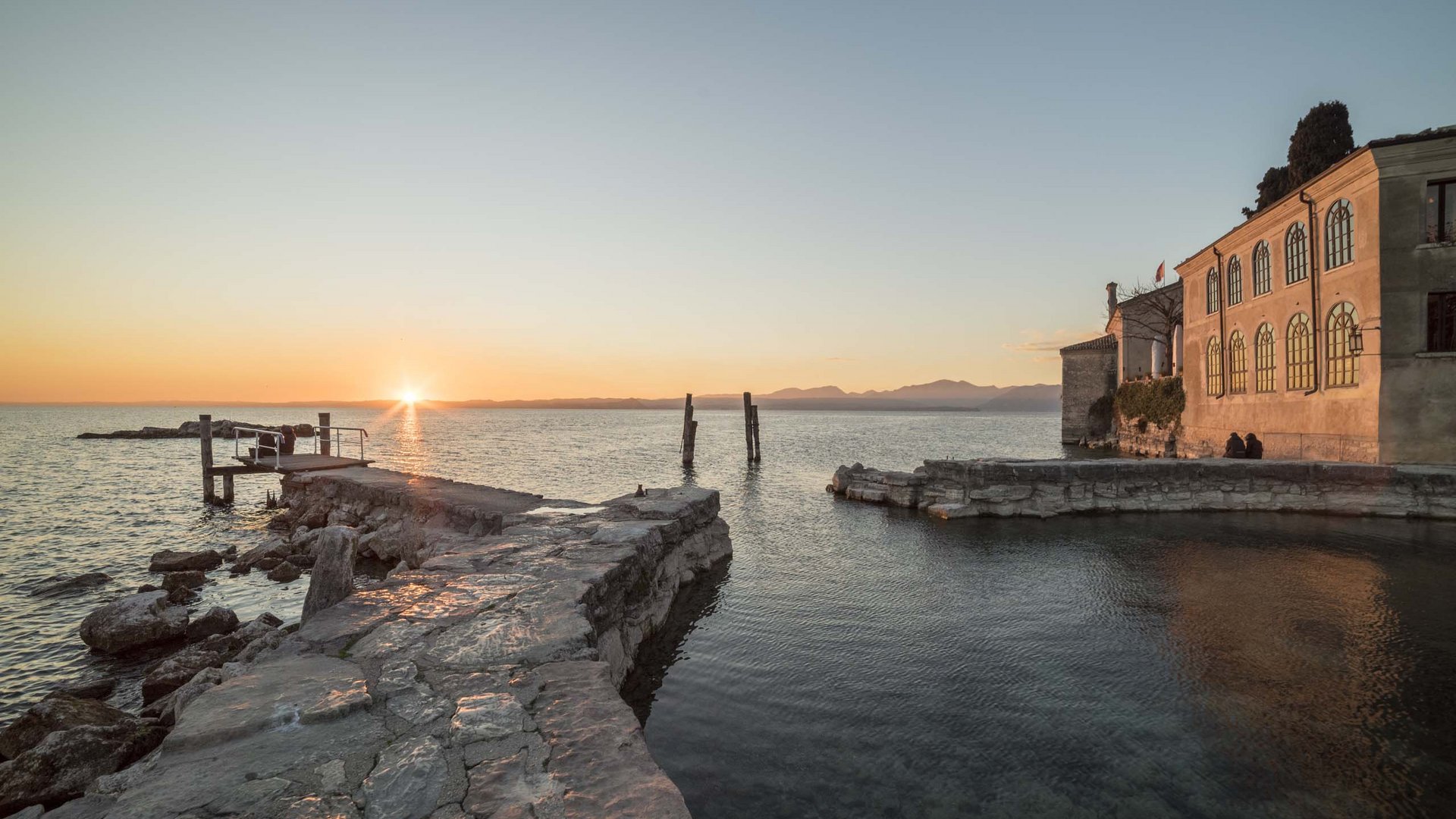 Our 4-star hotel on Lake Garda